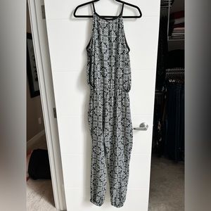Xhilaration Jumpsuit/Romper